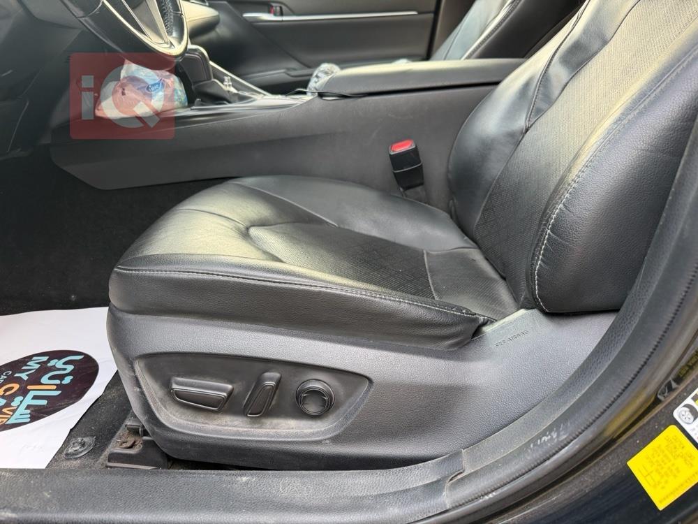 تۆیۆتا کامری